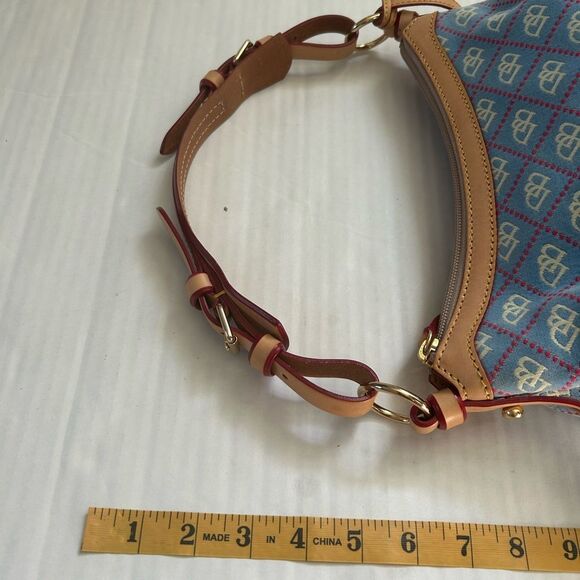 Dooney & Bourke Signature Fabric Shoulder East/West Slouch Handbag - Picture 11 of 16